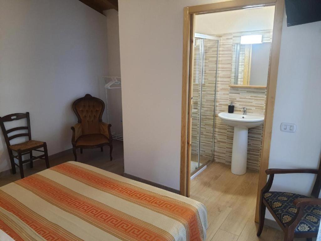 Parma House Bed & Breakfast ภายนอก รูปภาพ